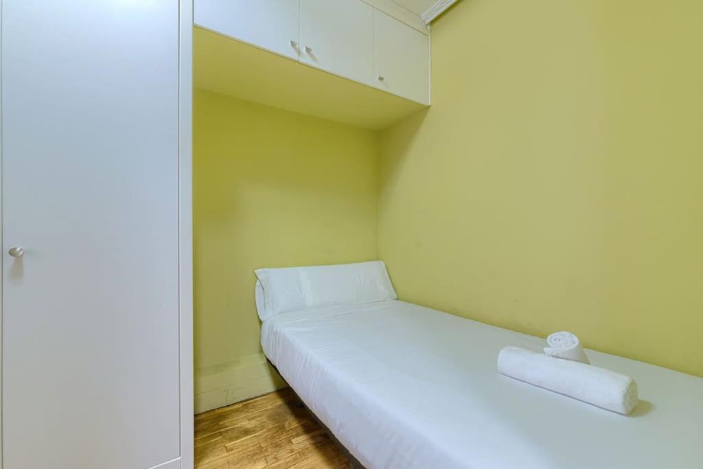 San Mames Football & Parking Bilbao Dış mekan fotoğraf